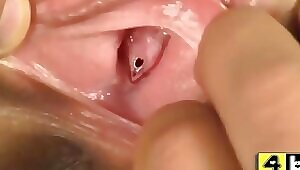 Хорошенько поработал языком чтобы трахнуть молодую худышку