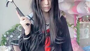 Японская девушка из фильмов ужаса кончает от мастурбации в привате