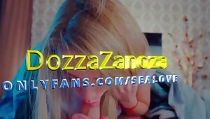 Только проснулась блондинка и сразу потянулась сосать и завтракать кончой